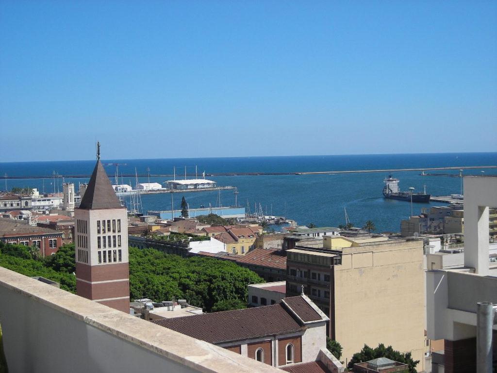 Appartamento Panoramico Cagliari, I Tre Grilli, Centro Exterior photo