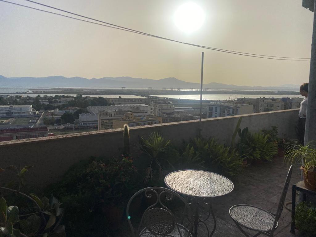Appartamento Panoramico Cagliari, I Tre Grilli, Centro Exterior photo